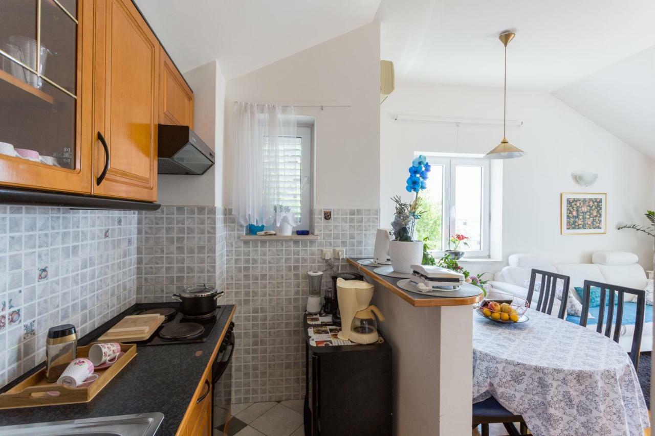 Iva Apartment *